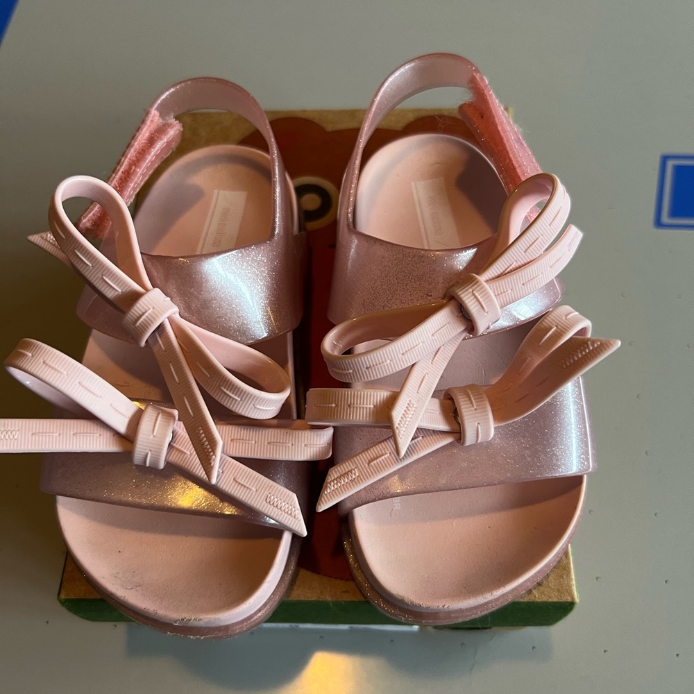 Mini Melissa